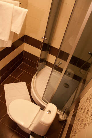 Гостиница Европа Ноябрьск Двухместный номер Делюкс с 1 кроватью или 2 отдельными кроватями-4