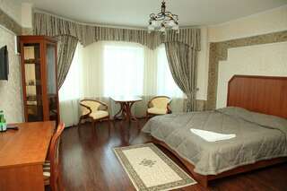 Гостиница Европа Ноябрьск Двухместный номер-студия Делюкс с 1 кроватью-2