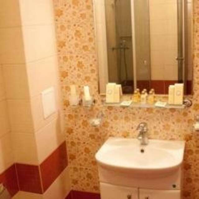 Гостиница Европа Ноябрьск-90