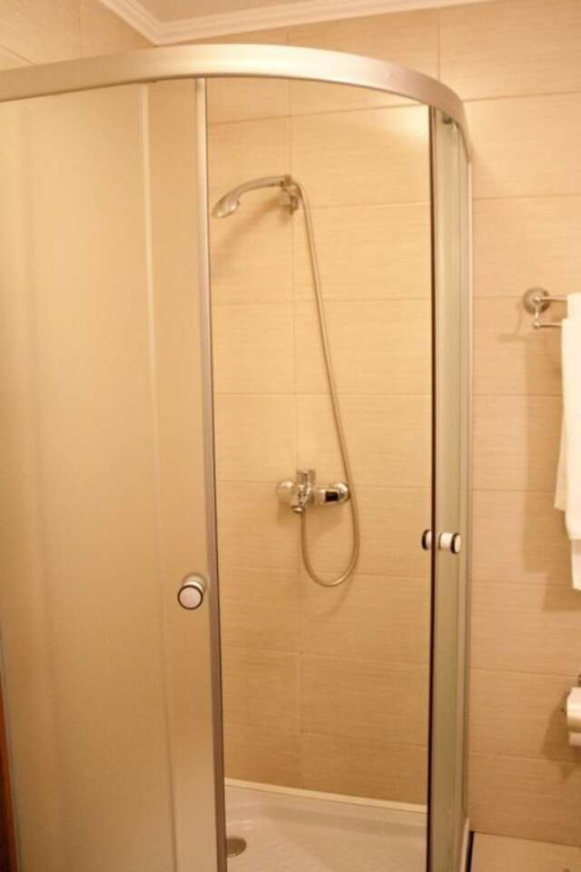 Гостиница Европа Ноябрьск-76